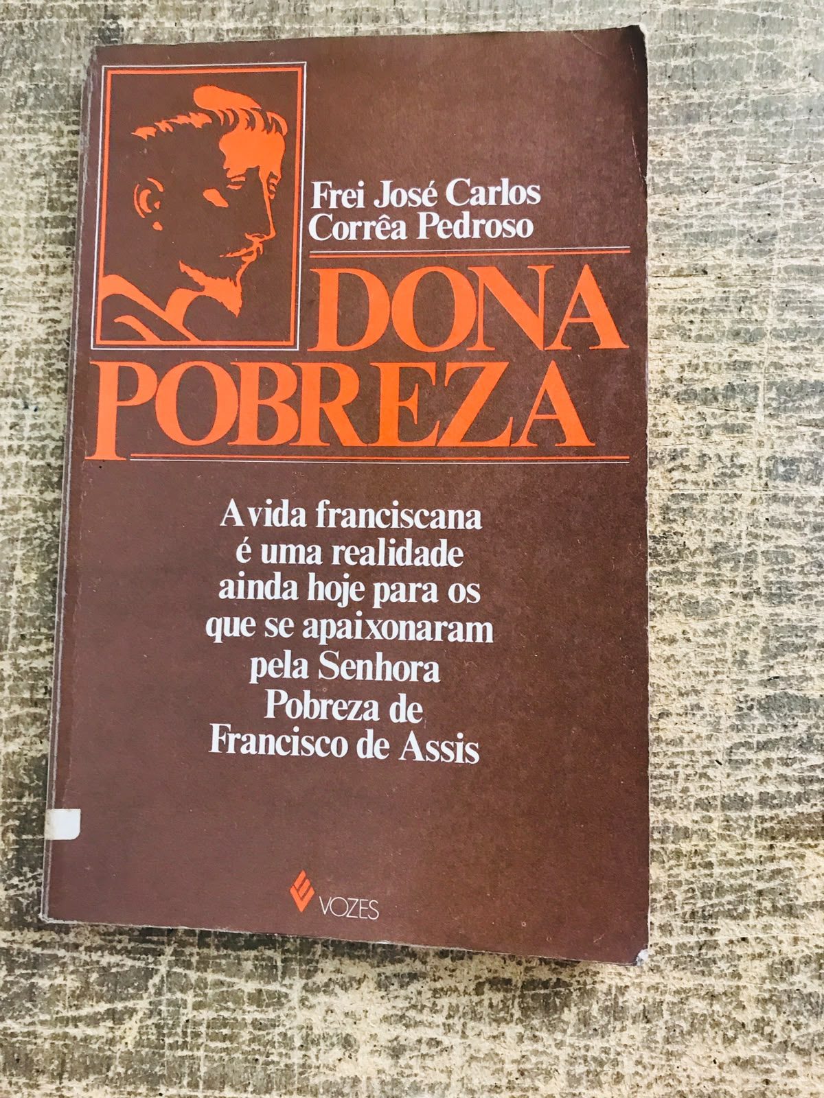 Livro Dona Pobreza - Frei José C. C. Pedroso
