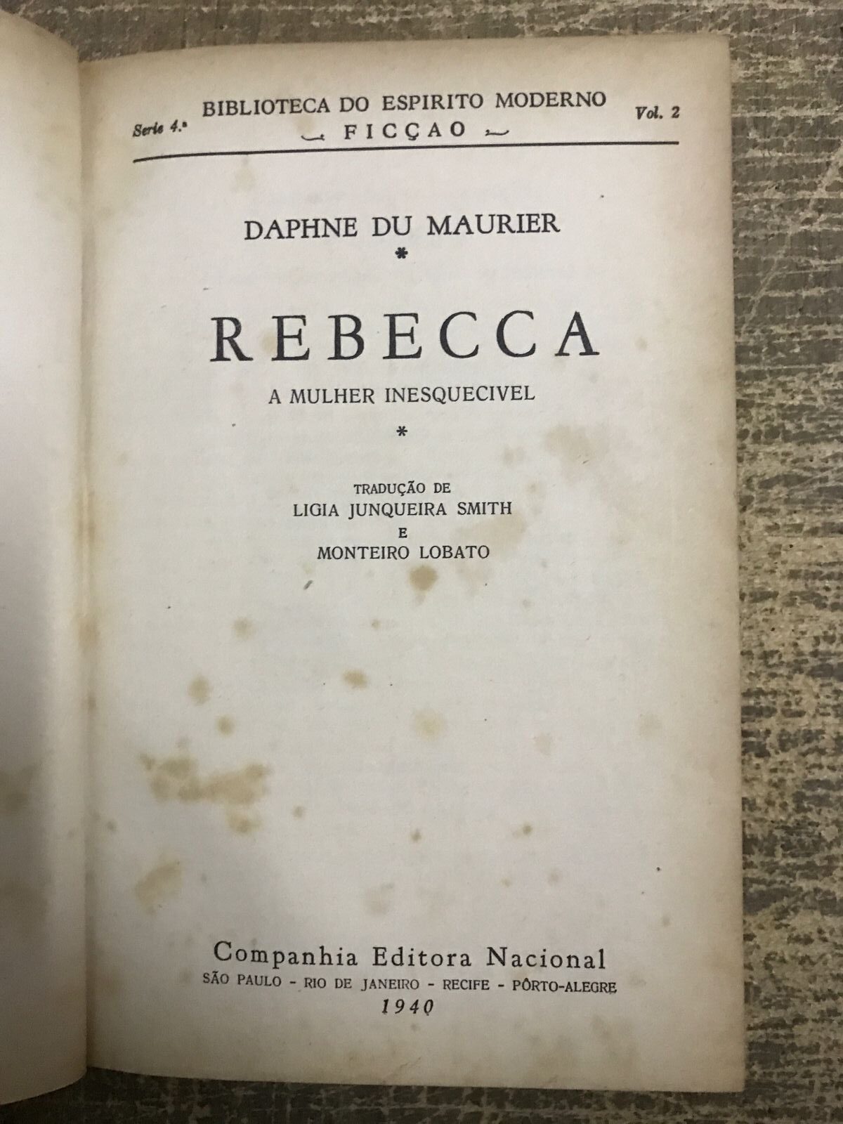 Rebecca ( A Mulher Inesqueível ) - Daphne Du Maurier